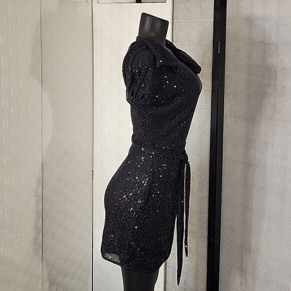 BRAND NEW FOREVER 21 BLACK SEQUINS LONG SLEEVE WRAP MINI V-NECK DRESS - Picture 10 of 16